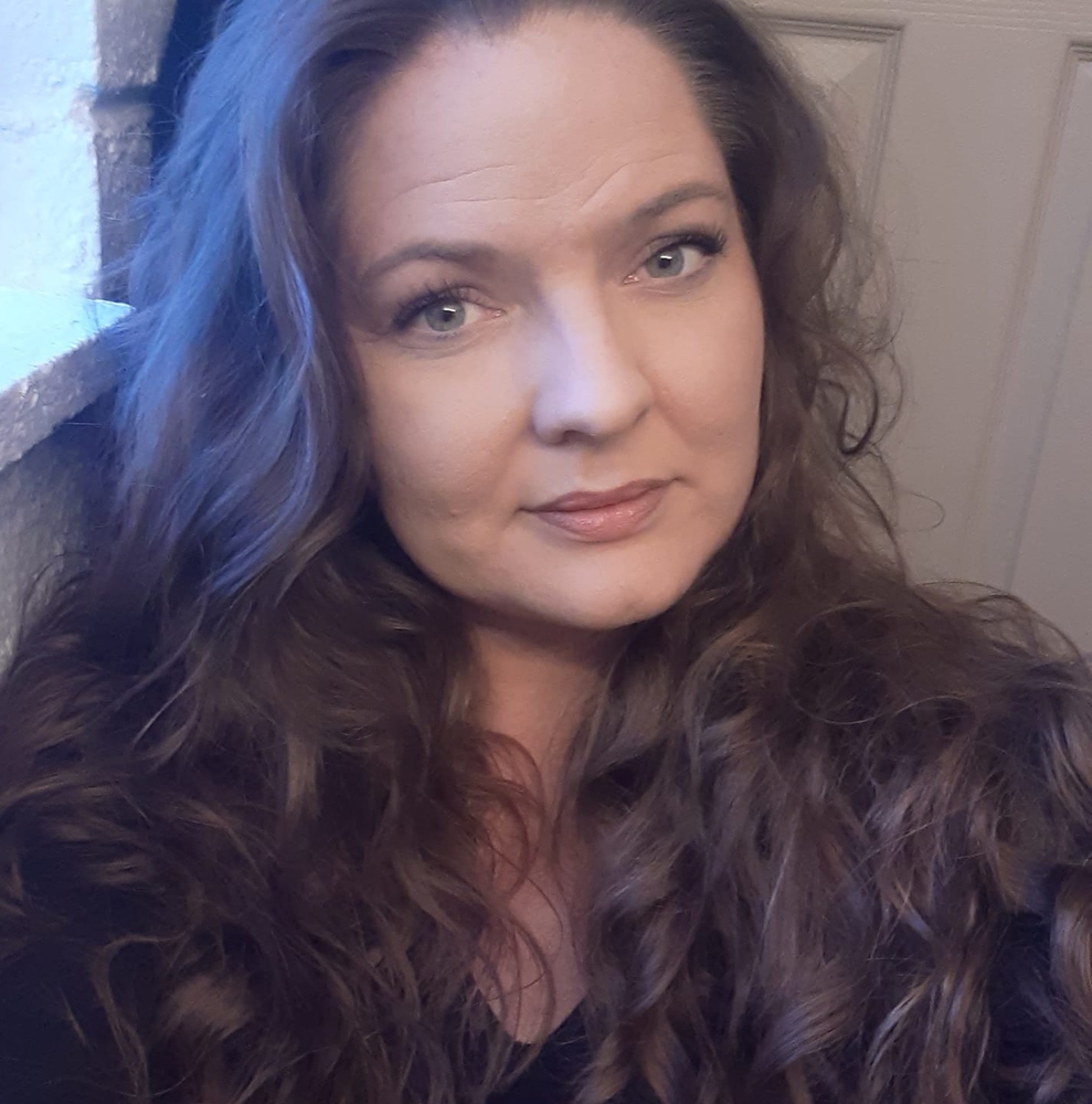 Meet your Posher, Stacy